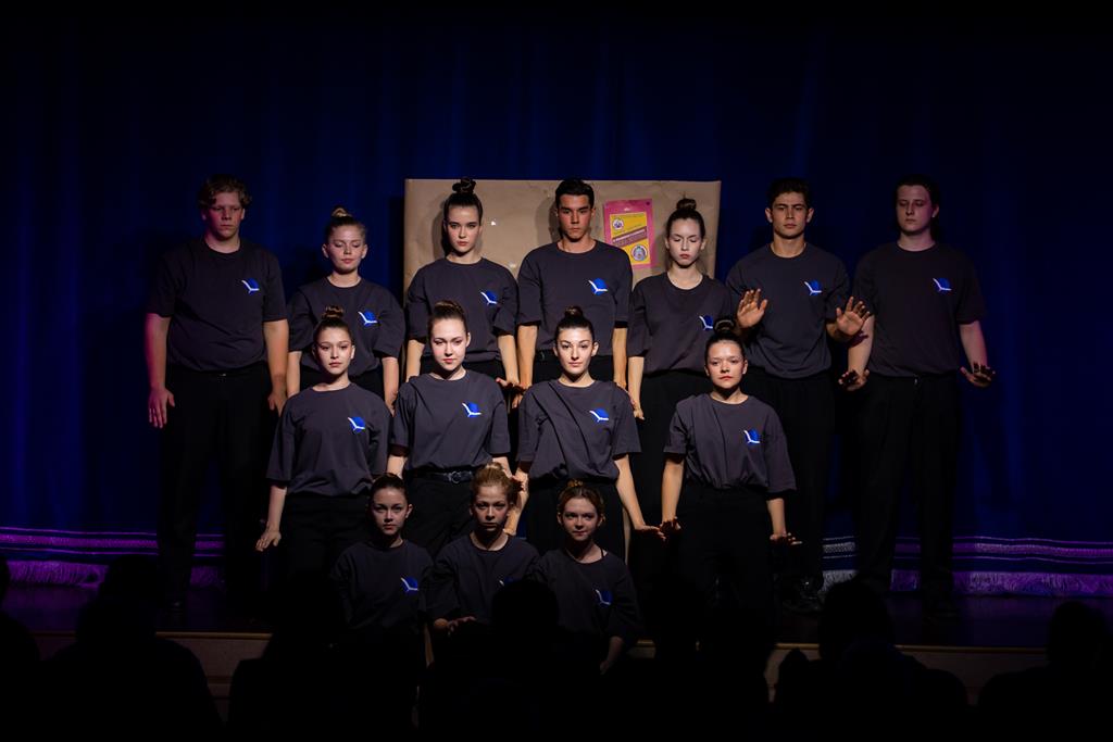 В Оренбургском областном колледже культуры и искусств открылся новый сезон студенческого театра «Синяя птица»